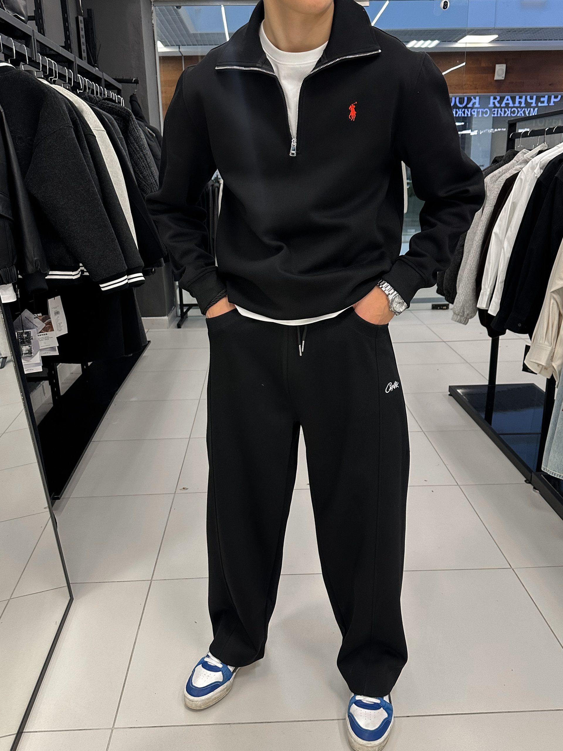 Полузамок Ralph