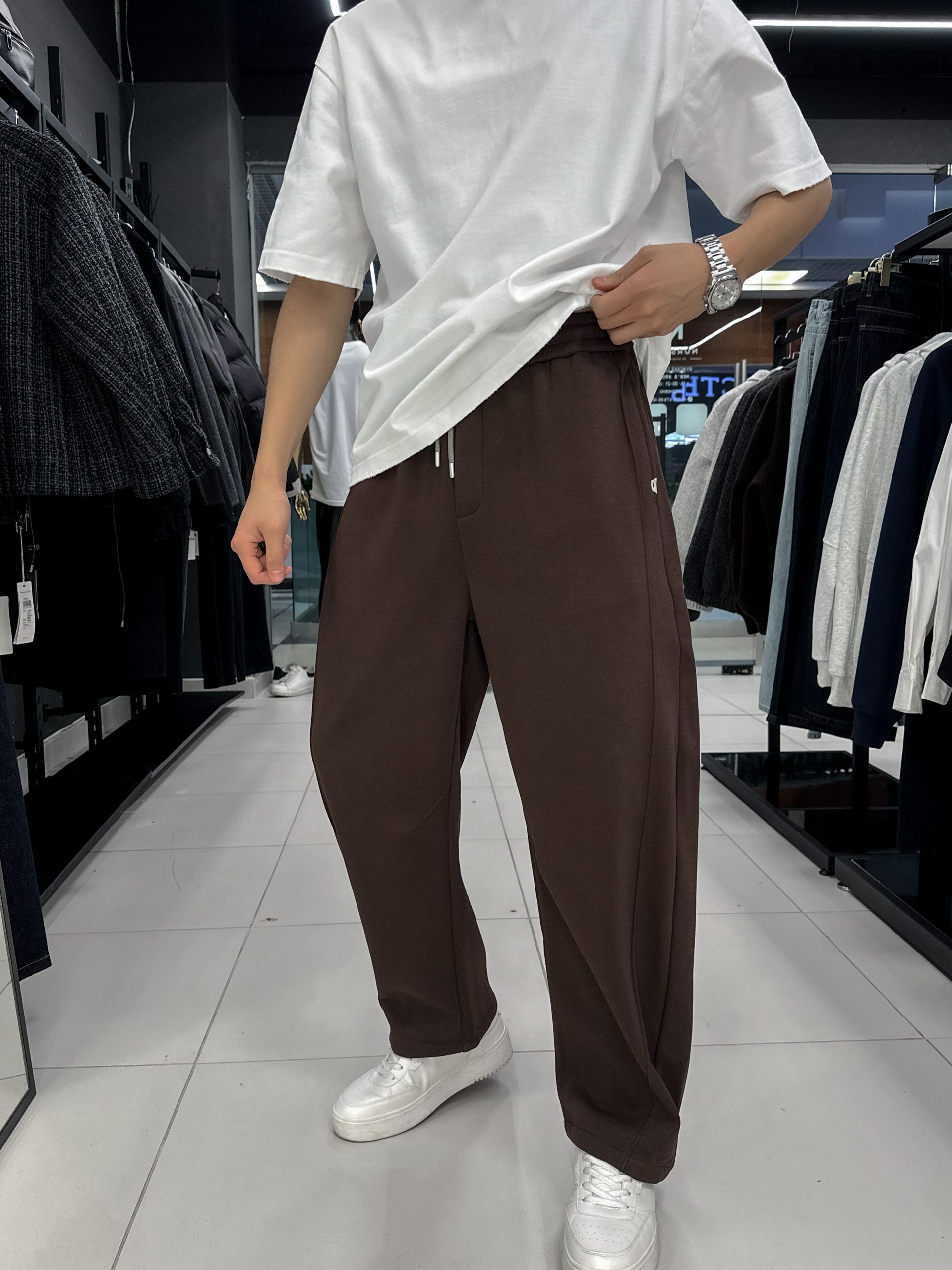 Коричневые брюки на флисе