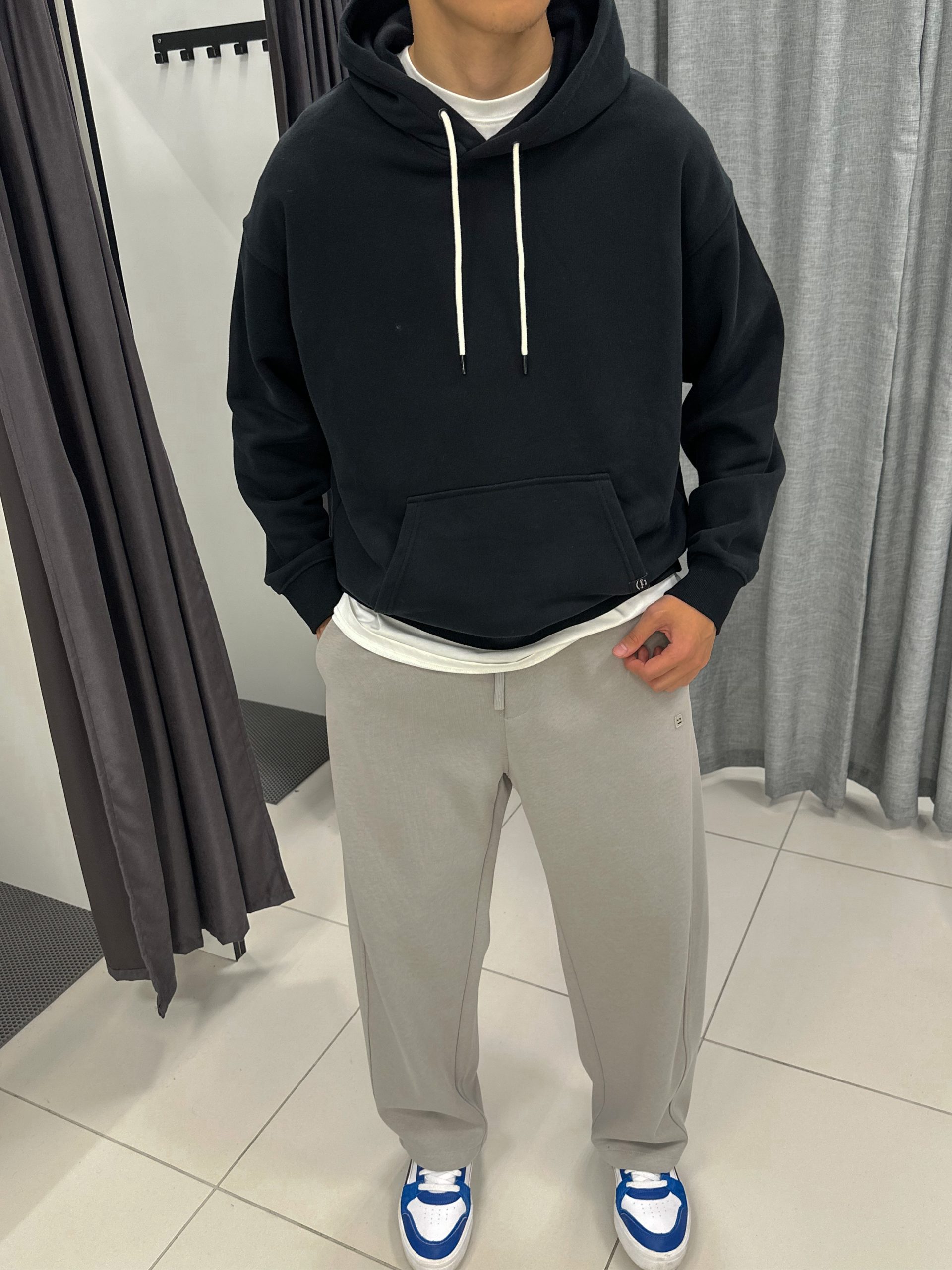 Толстовка с капюшоном