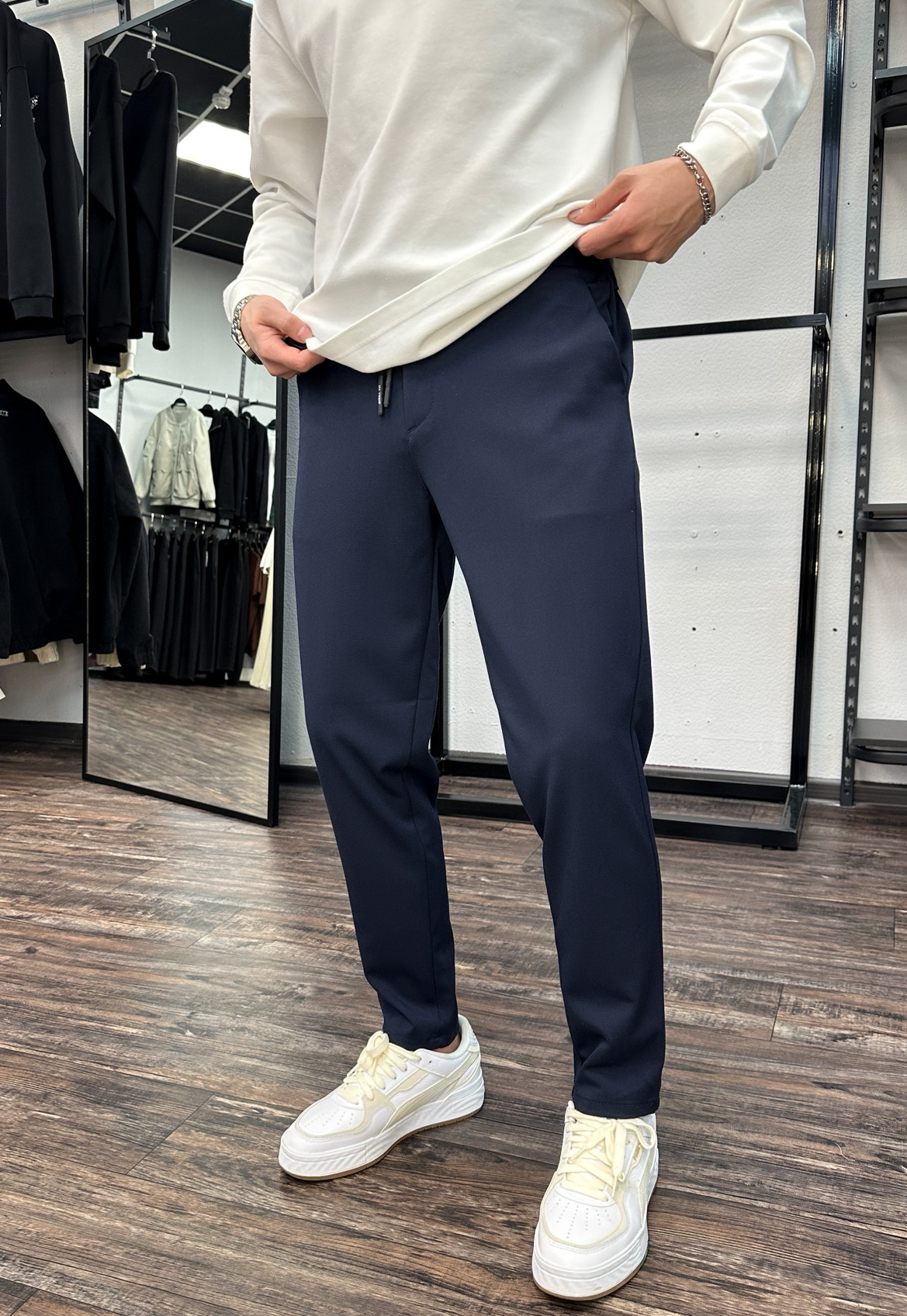 Брюки полуклассика на шнурке