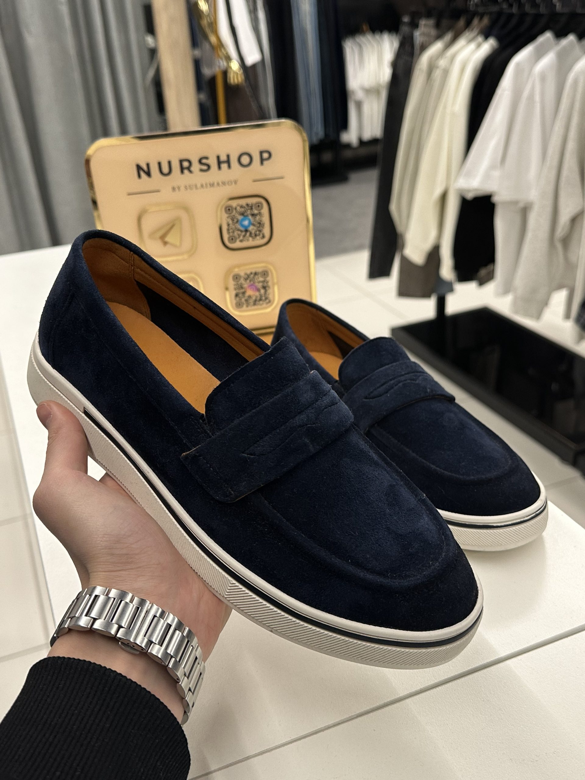 Лоферы из натуральной замши BROOMAN