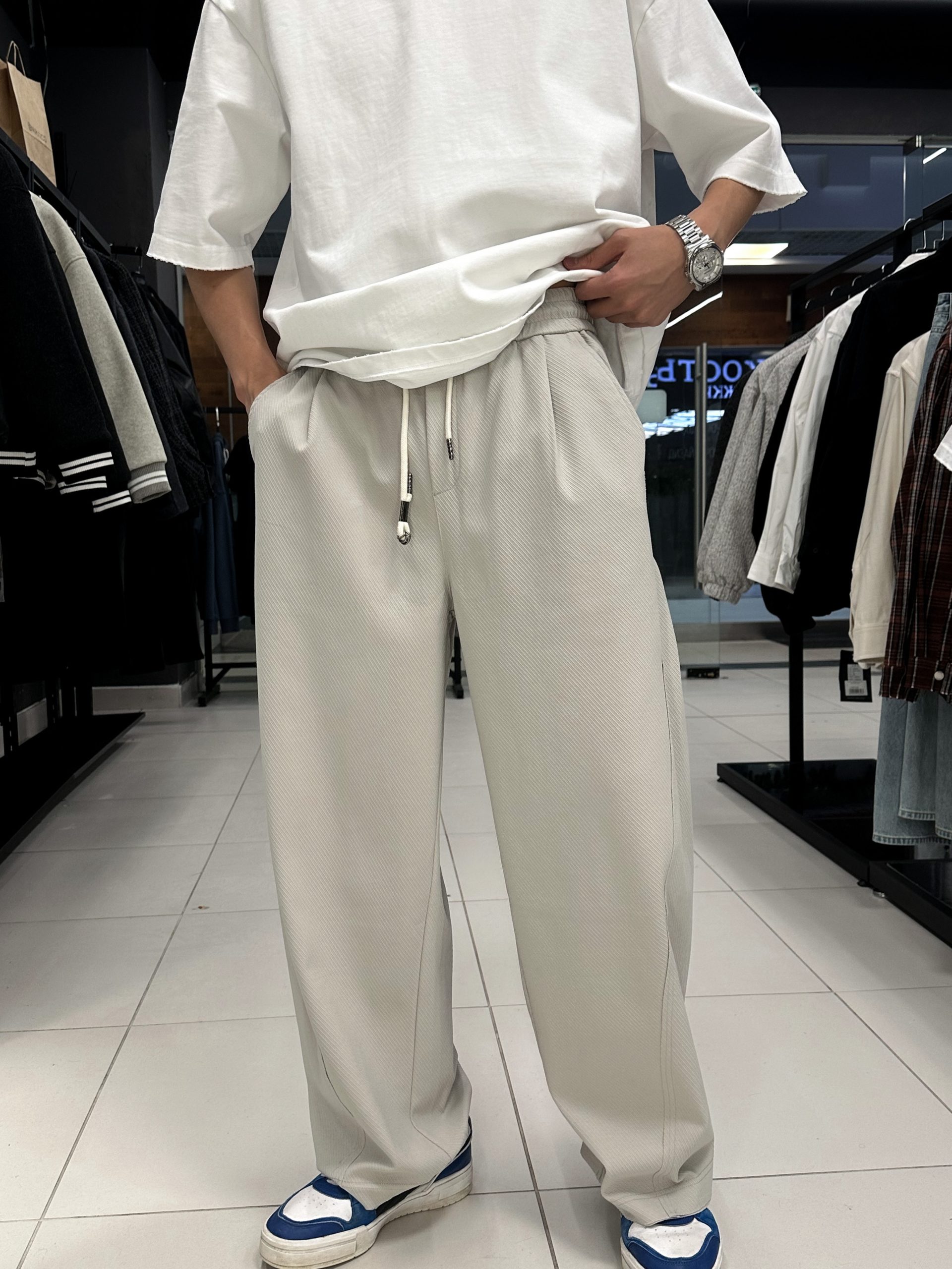 Брюки светлые GC brand oversize