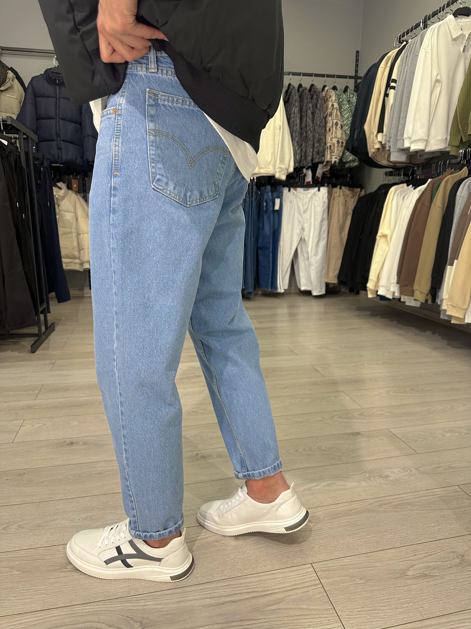 Джинсы бананы Levi’s голубой