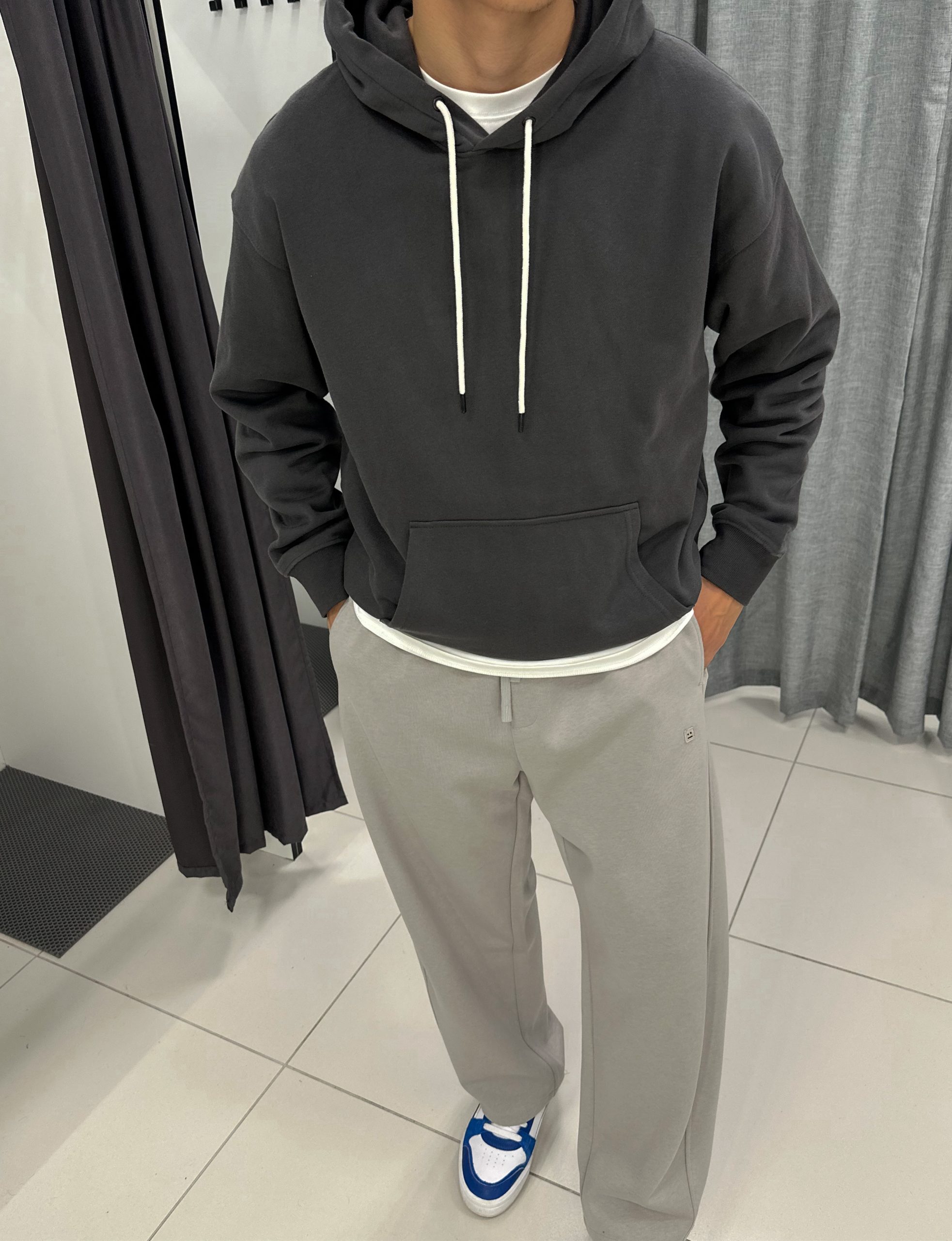 Толстовка с капюшоном