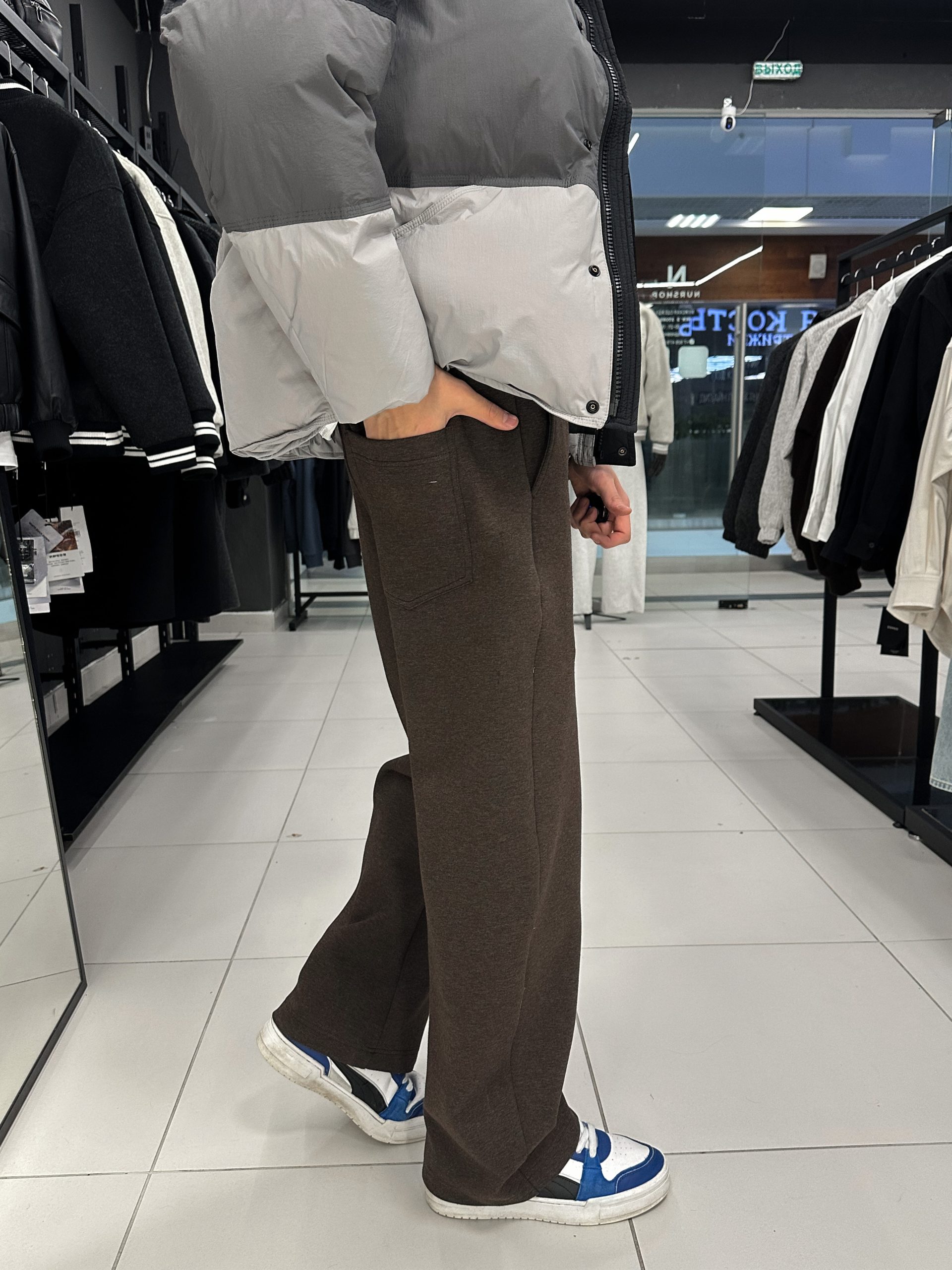 Коричневые брюки THE Q