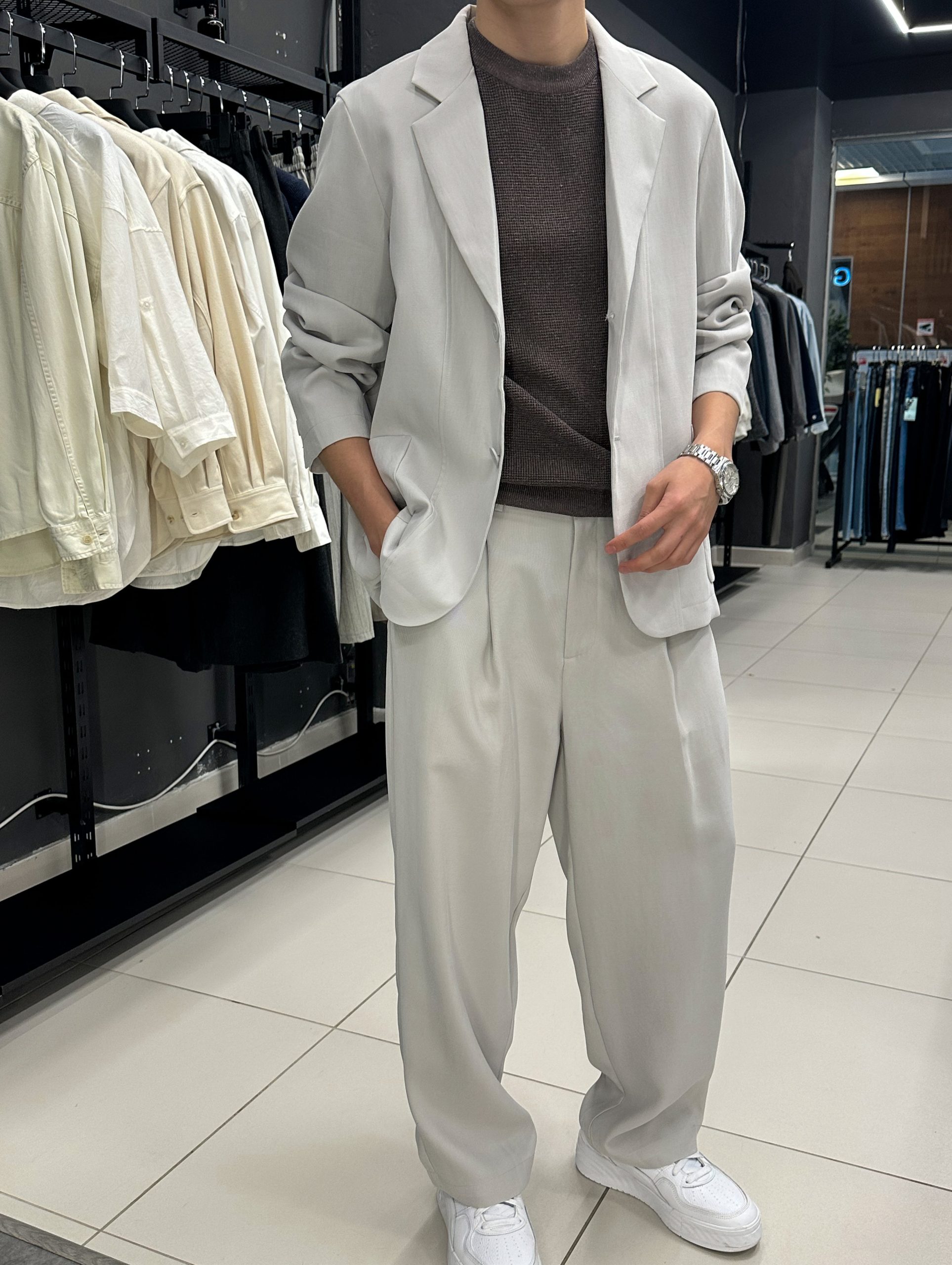 Костюм классика 05021 светлый